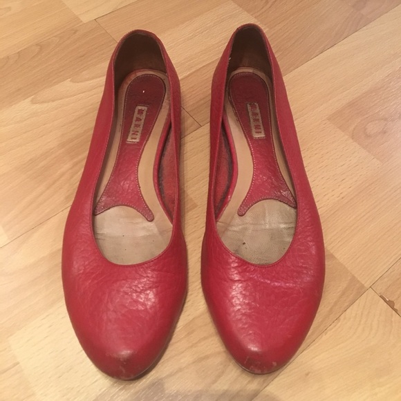 Marni Shoes - Marni red flats size 39